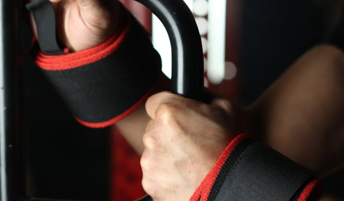 Get a Grip: The Benefits of Wrist Wraps for Lifting Weights