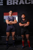 Athletes wearing powerlifting accessories India including powerlifting belt and custom powerlifting lever belts.